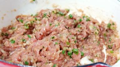 一起拌均匀即可。