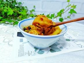 让你在家也可以做出鲜香美味的红油抄手！ 