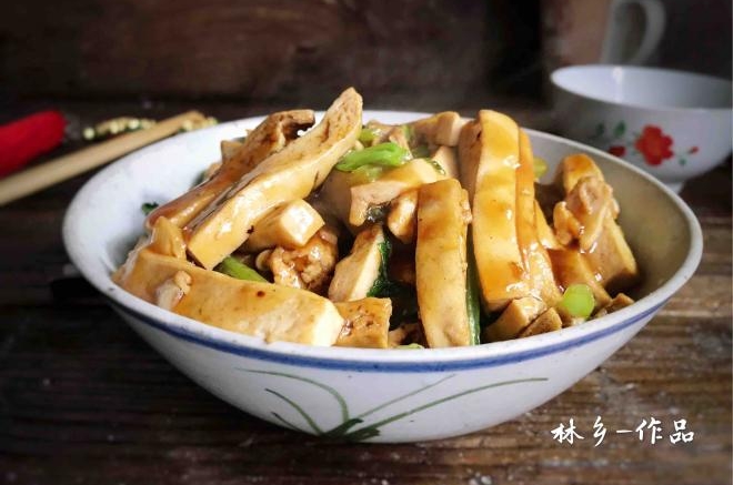 老家的柴火豆腐干