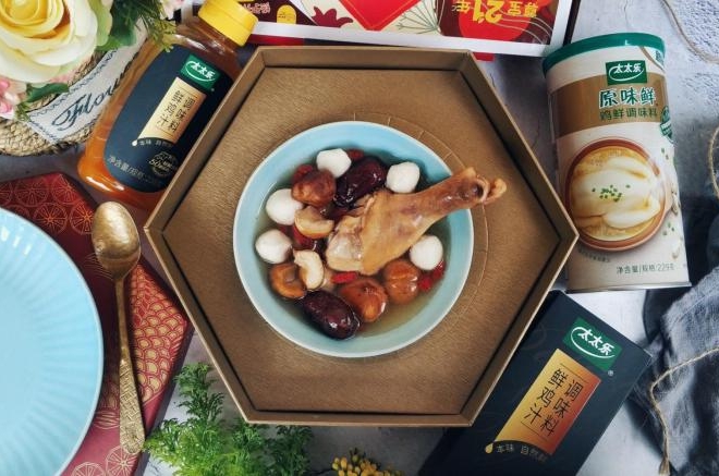 福满全家花胶鸡汤