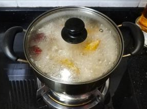 盖上盖子慢煲40分钟