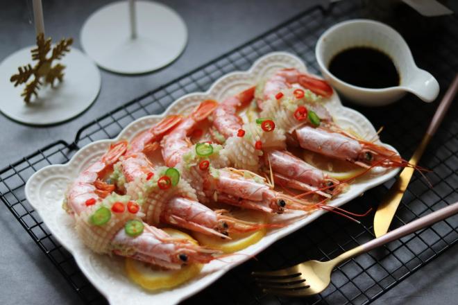 柠檬蒸红虾，年夜饭食谱