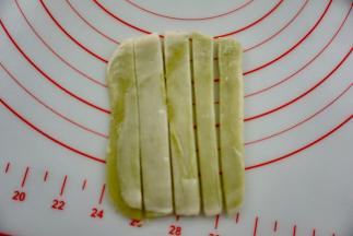 绿色的面卷同样操作。