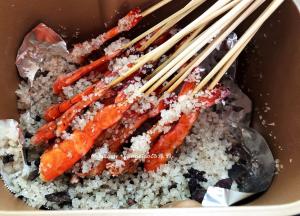 烘烤好的虾就完成了