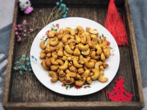 喜欢椒盐味的可以加一点点椒盐调味。