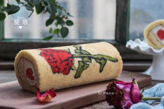 手绘玫瑰蛋糕卷，蕴含火热爱心哦！