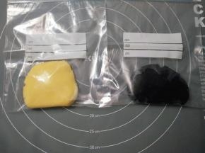 装入密封袋。