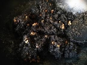 迅速搅拌均匀