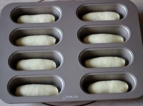 放入模具，进行二发