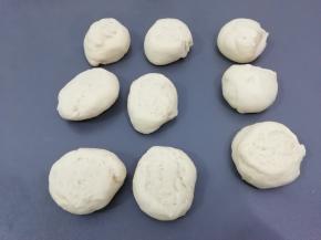 分成均等的九份