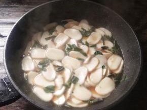 盐，酱油调味就好啦