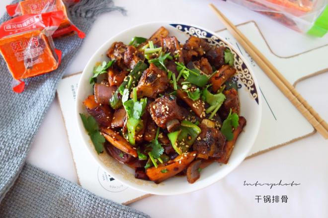 遇见麻辣先生--干锅排骨