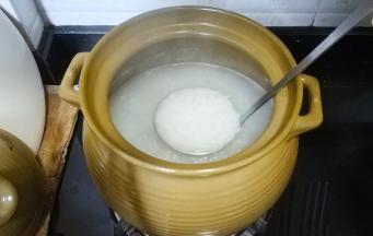 中大火煲半小时至米开花