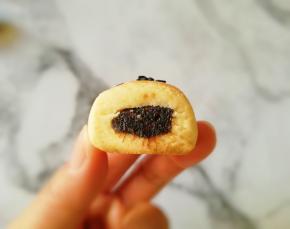 一口吃掉，特满足。