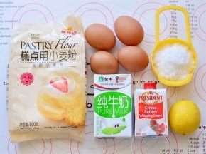 准备好蛋糕的所有材料