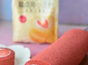 红丝绒蛋糕卷