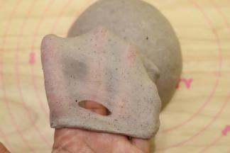 检测面团，面团到扩展阶段即可。