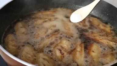 加料酒 生抽 盐