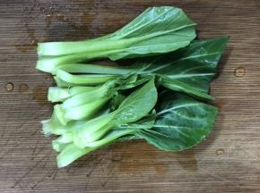 小棠菜洗净