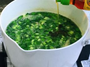 关火，最后加入香油