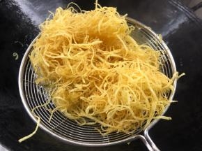 快速捞出沥干油分