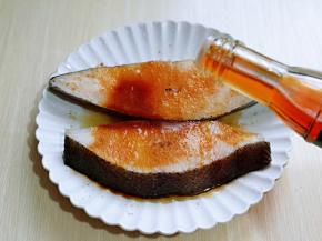 再淋上蒸鱼豉油。