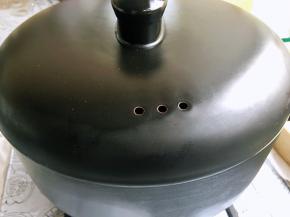 加盖焖煮三十分钟