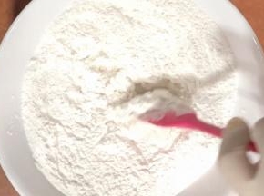 加入开水和面