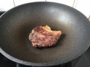 3分钟过后返过来煎另外一面。