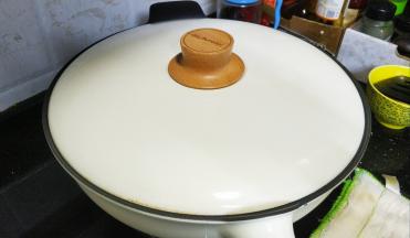 盖上盖子焖十分钟