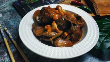 肉爽滑，味腴美，蛋白质丰富