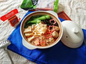 好吃的砂锅刀削面完成。