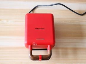 盖上盖子煎1分钟左右；