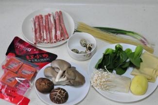 二人份食材准备。