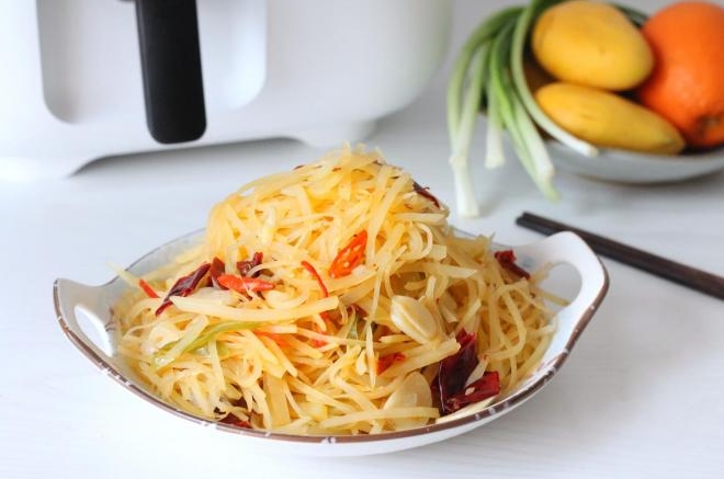 酸辣土豆丝：