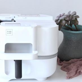 7.用饭来烹饪机做菜不用担心糊锅，材料加入顺序都会有提醒，我老公喜欢吃脆一点的土豆丝，炒菜火候控制的很好，老公说用炒菜机做出来的菜比我做的还好吃呢！以后家里的菜都交给饭来炒菜神奇啦！