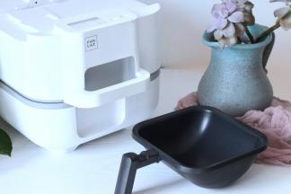 8.用饭来炒菜机做出的蒜苔炒肉色泽和火候掌握的都非常好，看起来就特别有食欲，肉和菜把握的时间很精准，炒菜不用担心糊锅，如果缺水，水箱会自动给出适量的水，这个功能简直太赞了！