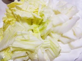 白菜洗净切块