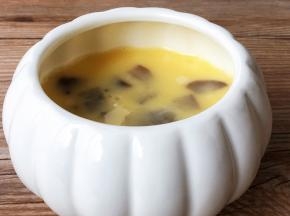 加入蛋液中