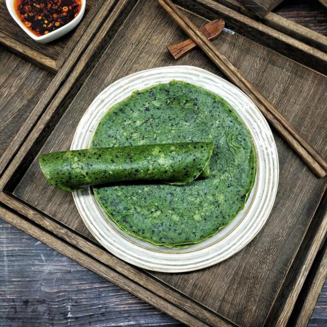 芹菜叶鸡蛋软饼