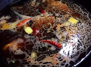 大火烧开后转小火慢炖2个小时