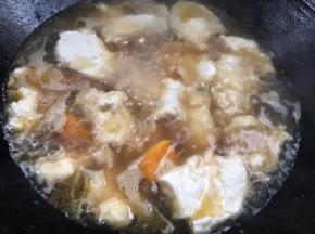 依次做好放入番瓜上