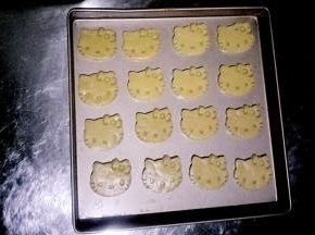 依次做好，每个之间留出一定的距离