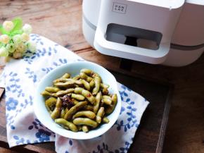 香辣开胃咸度正好，豆子软嫩适中，是一道非常开胃的下饭菜或者下酒菜哦。