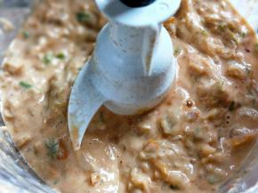 启动料理机搅拌OK。