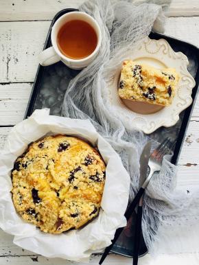 出炉立刻脱模至于晾网上，摊凉后密封保存。