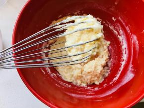 搅拌均匀后，状态粗糙，有点象豆腐渣