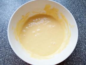 搅拌均匀静置几分钟。