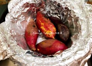 中途每12分钟左右打开盖子，翻面一次。