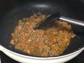 炖至所有配菜软烂转大火收汁。